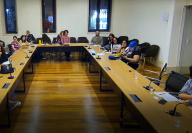 Conferência debate a reinvenção da docência na relação entre universidade e escola Conferência debate a reinvenção da docência na relação entre universidade e escola