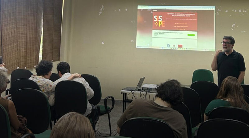 Fórum das licenciaturas: encontro faz balanço e planeja reforçar elo com escola em 2026 Fórum das licenciaturas: encontro faz balanço e planeja reforçar elo com escola em 2026